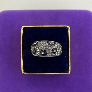 💛 Silver Brass Crystal Pavé Dome Ring | Black Floral Accent Statement Ring